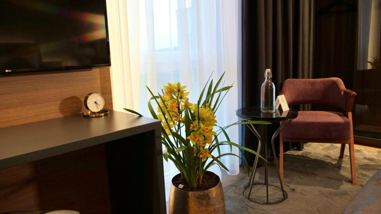 Design Hotel Winterrot 卡尔斯鲁厄 外观 照片