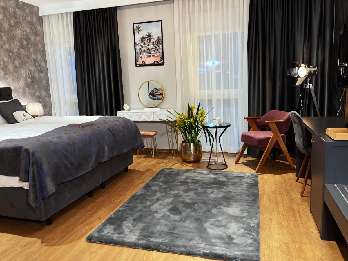 Design Hotel Winterrot 卡尔斯鲁厄 外观 照片