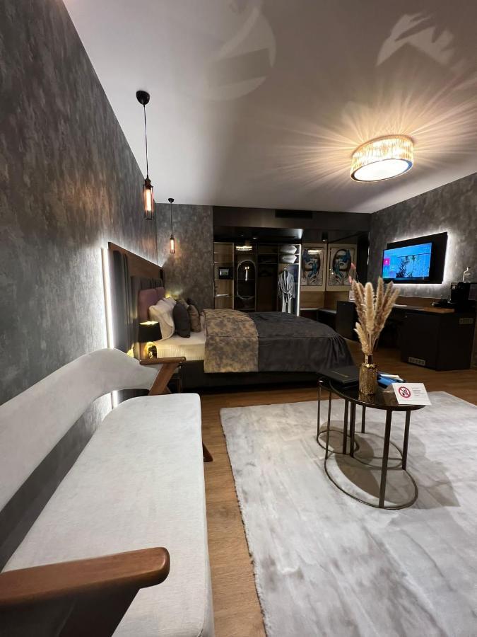 Design Hotel Winterrot 卡尔斯鲁厄 外观 照片